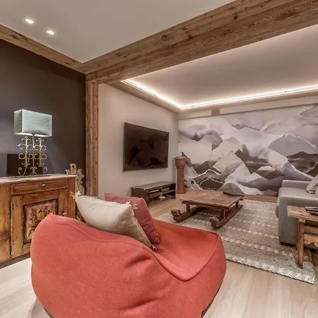 Luxury Chalet & Pooll & Sauna 펜션 *